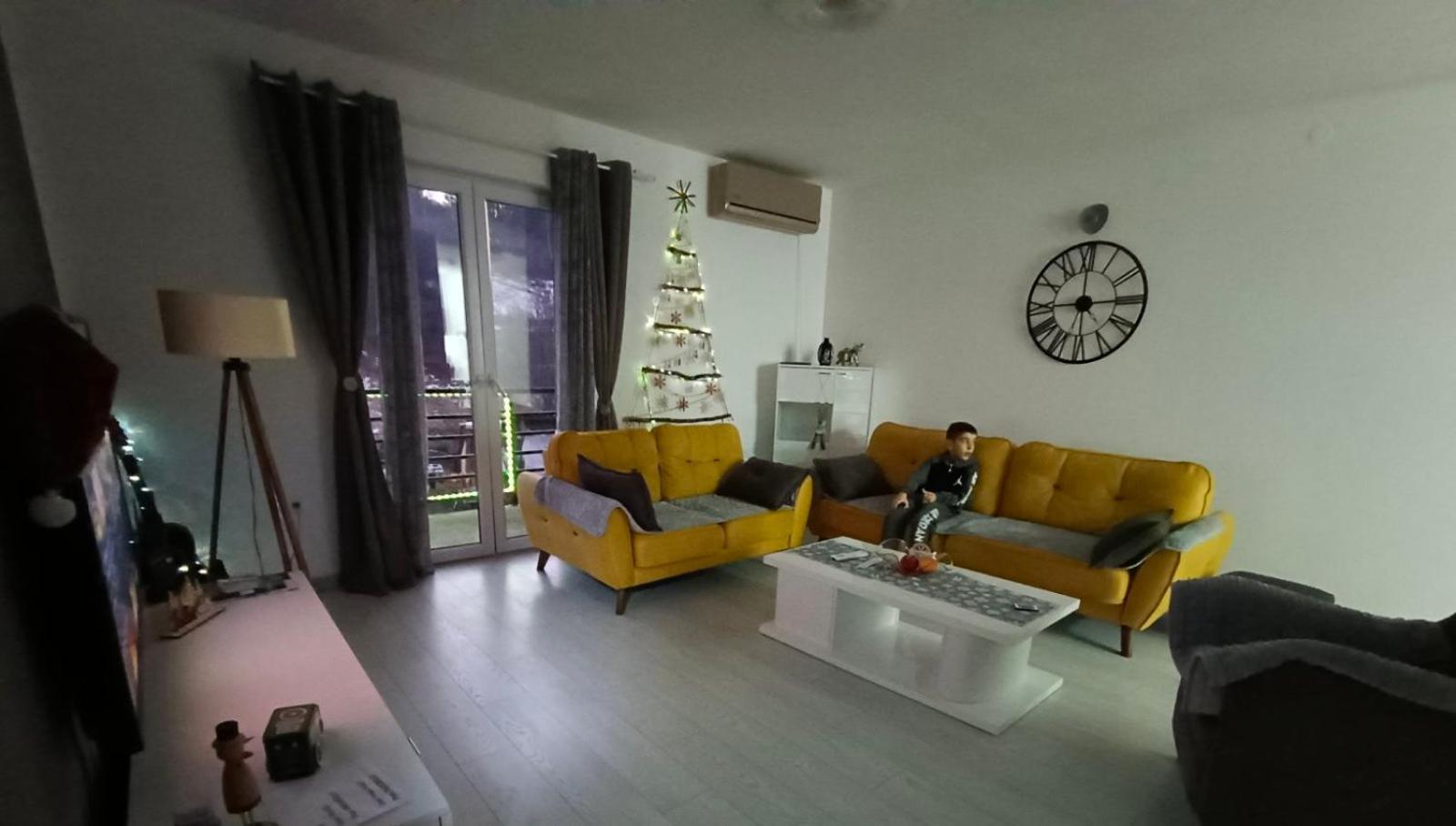 Apartman Irvas 콜라신 외부 사진
