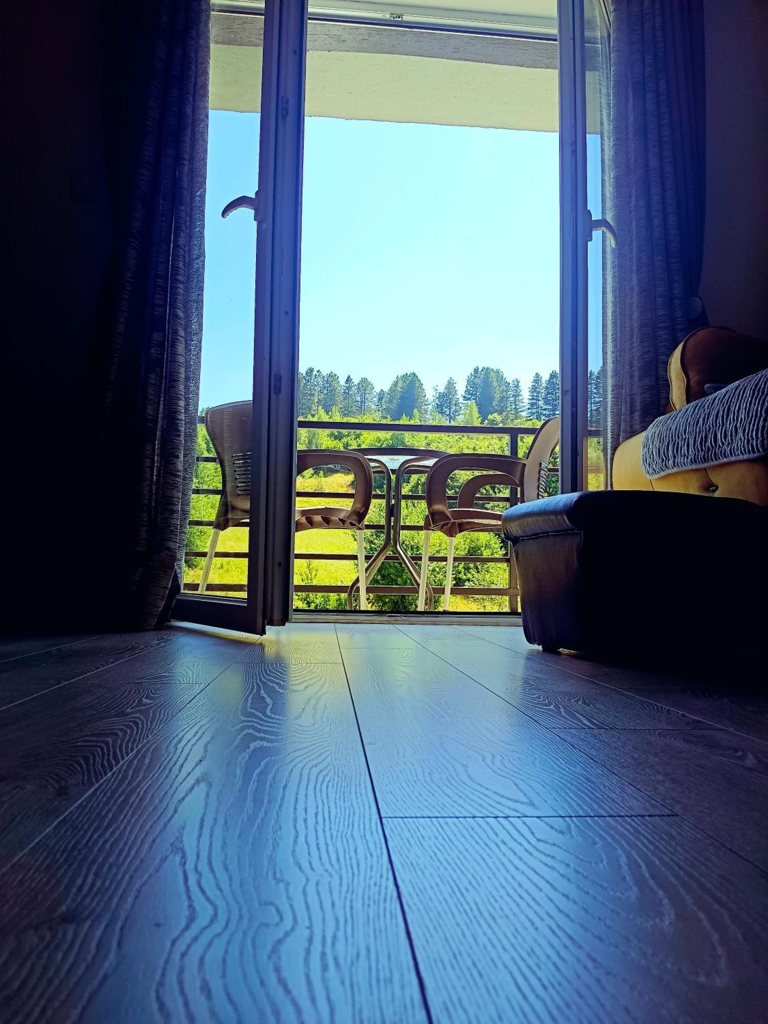 Apartman Irvas 콜라신 외부 사진