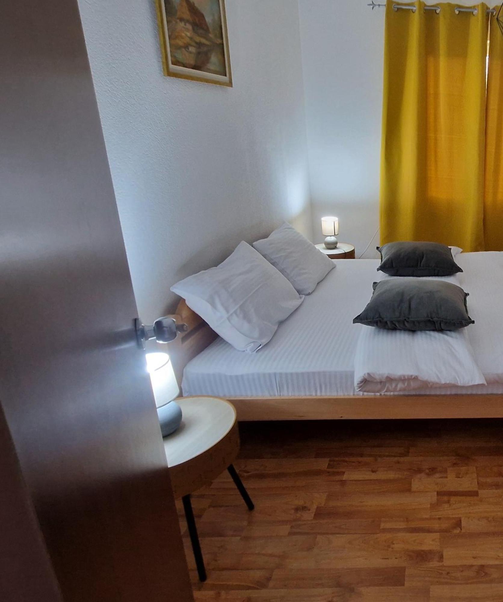 Apartman Irvas 콜라신 외부 사진
